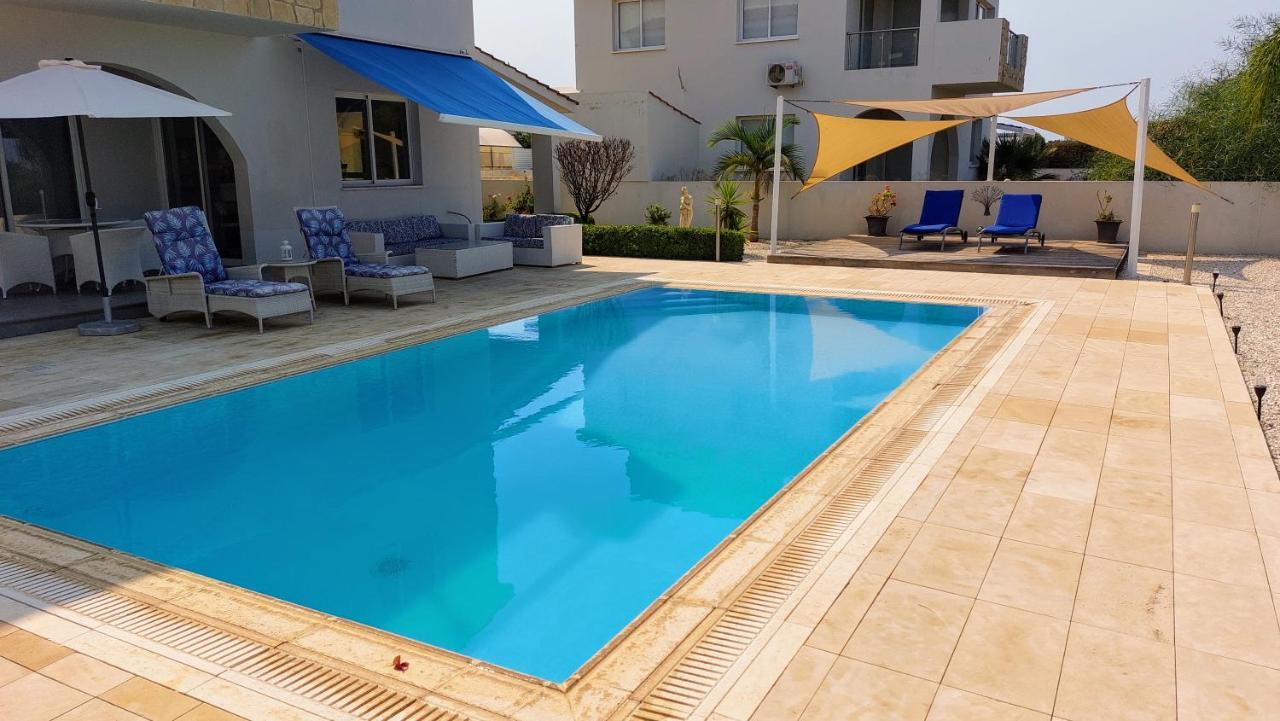 Villa Verdi: Luxury Villa With Private Pool ペイヤ エクステリア 写真