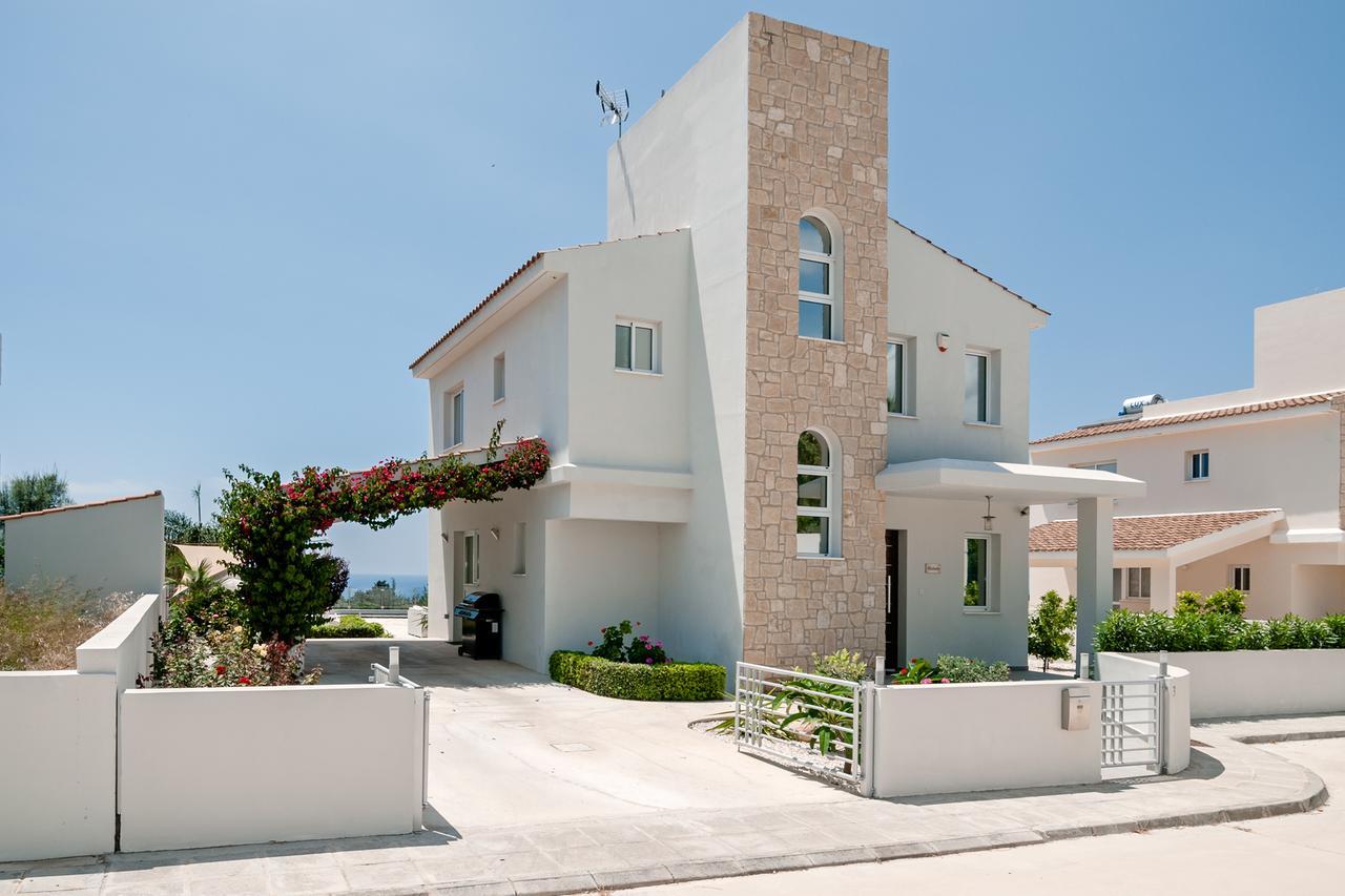 Villa Verdi: Luxury Villa With Private Pool ペイヤ エクステリア 写真
